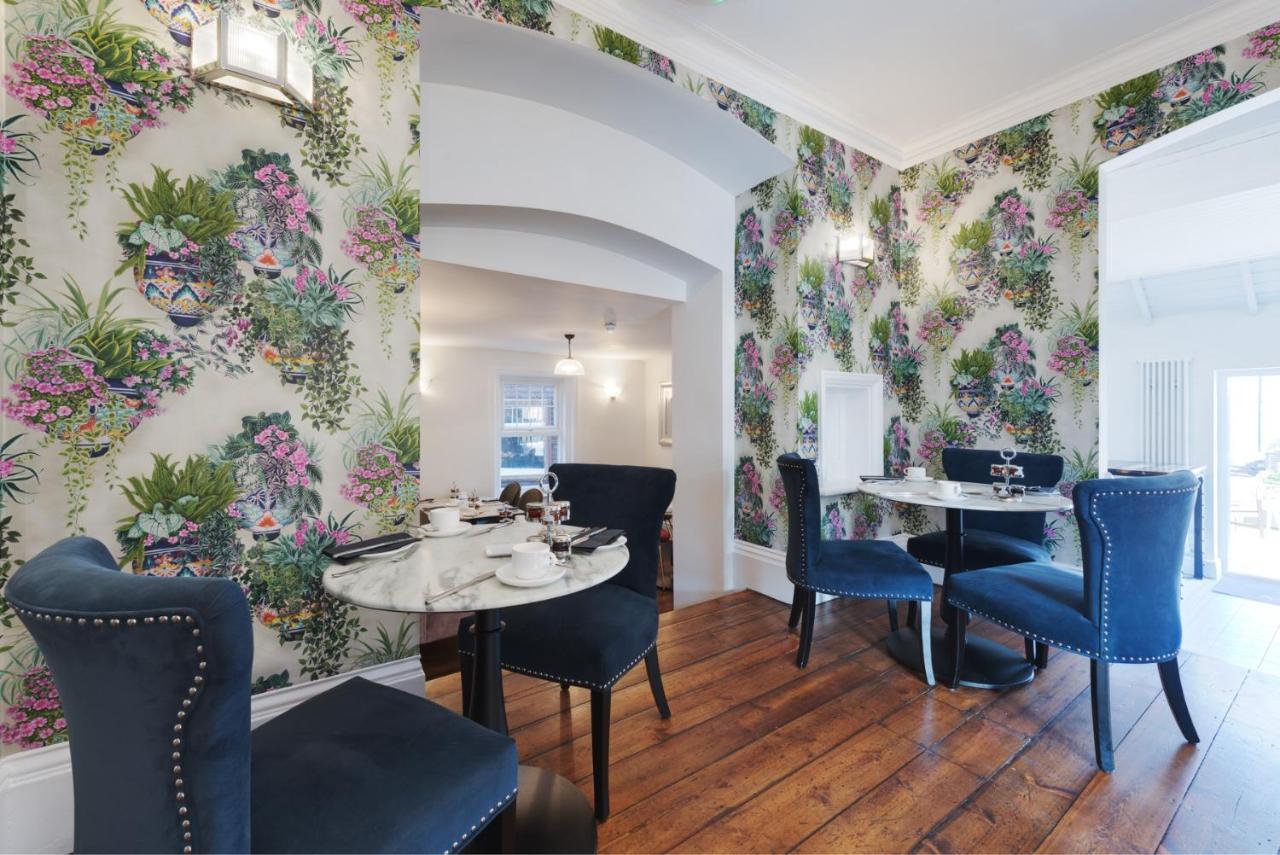 Somerset House Boutique Hotel And Restaurant Portsmouth Bagian luar foto