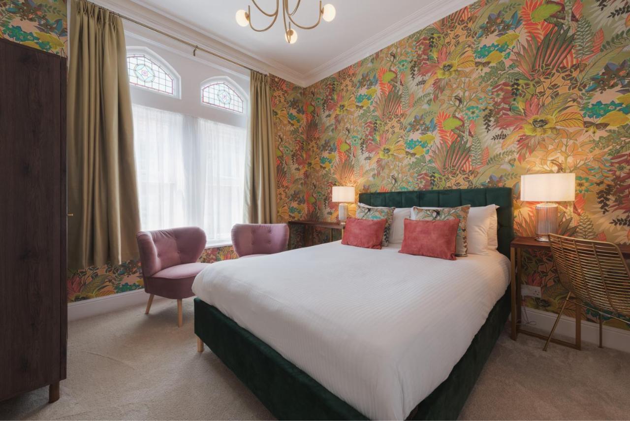 Somerset House Boutique Hotel And Restaurant Portsmouth Bagian luar foto